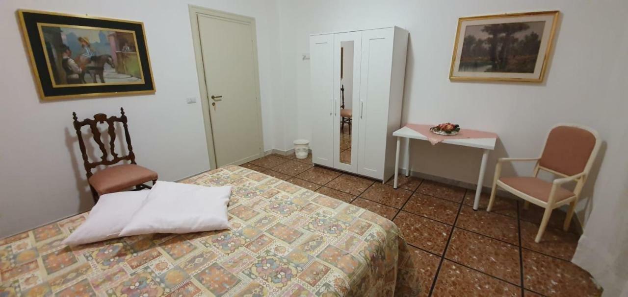 דירות רומא La Casa Di Chiara מראה חיצוני תמונה